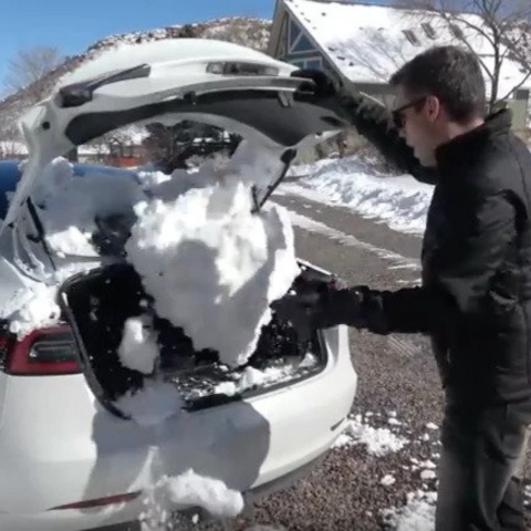 Daerik TESLA MODEL 3 3D® KAGU CARGO LINER REVIEW