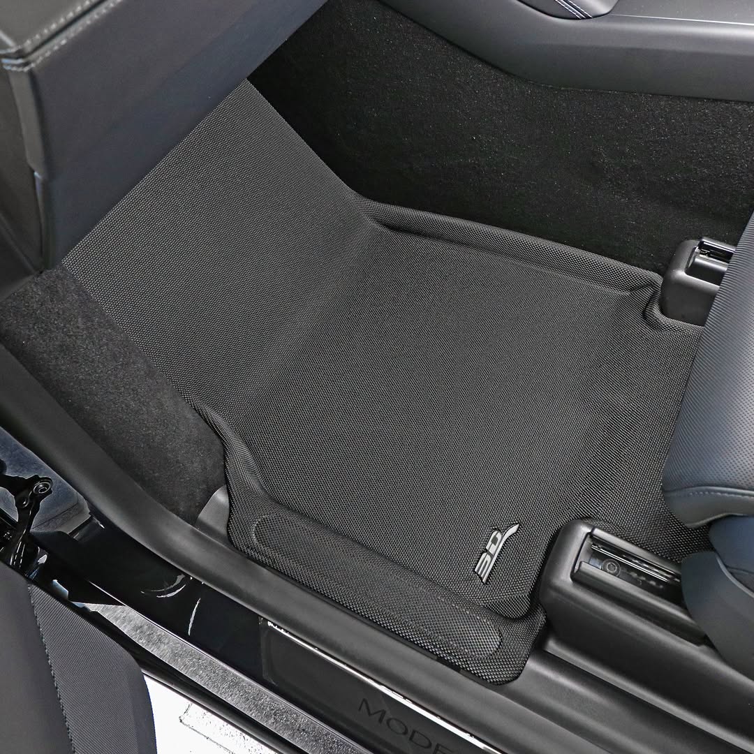 TESLA MODEL YL [2026 – PRESENT]
