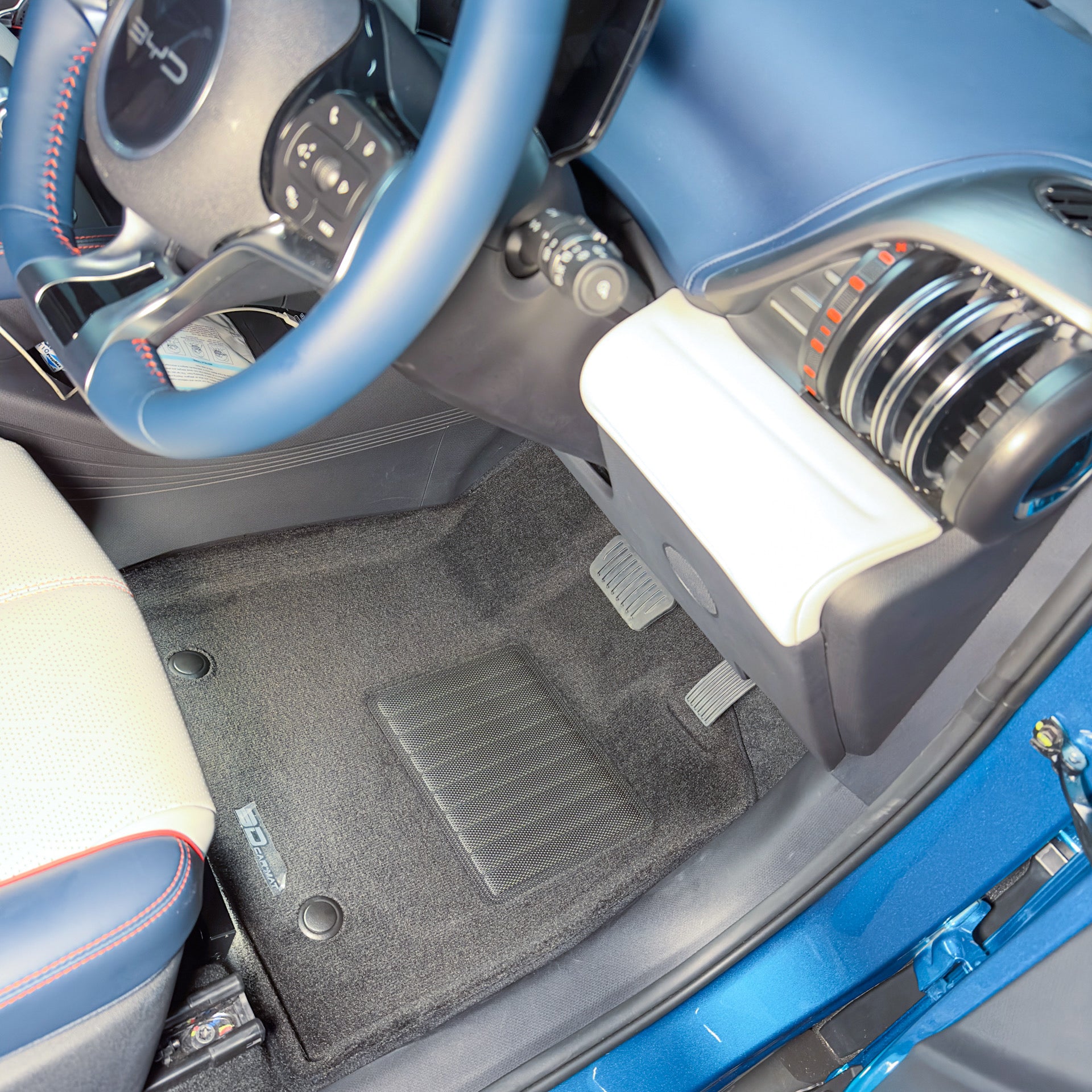BYD ATTO 3 [2023 - PRESENT]