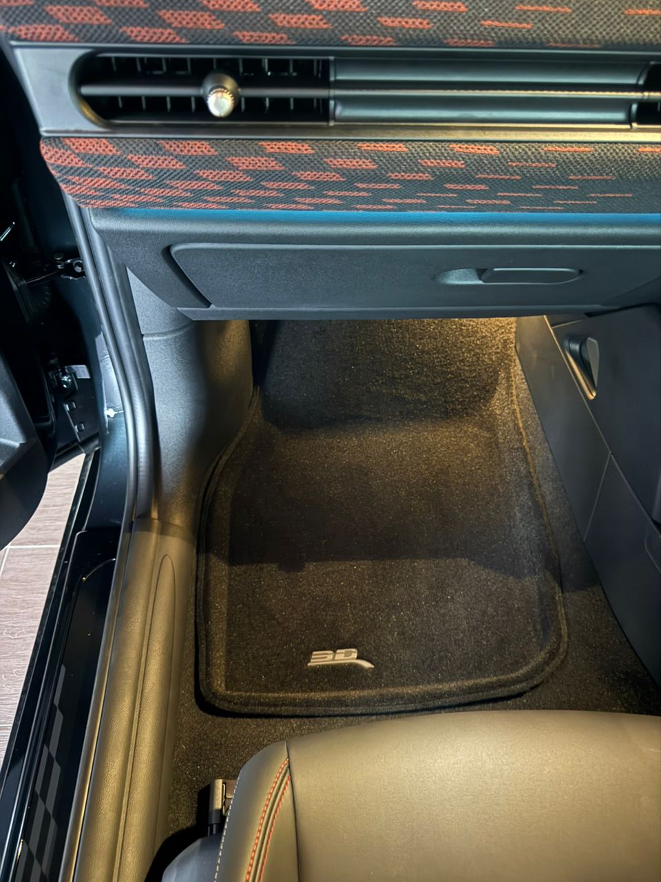 MINI HATCHBACK F66 [2024 - PRESENT]